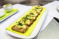 Kartoffelaufstrich auf Brot